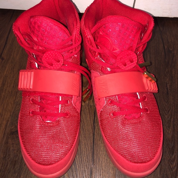 Yeezy Red October Authentic 2014 Nike Air Kanye Size 8 Sneakers Shoes - Picture 2 of 15